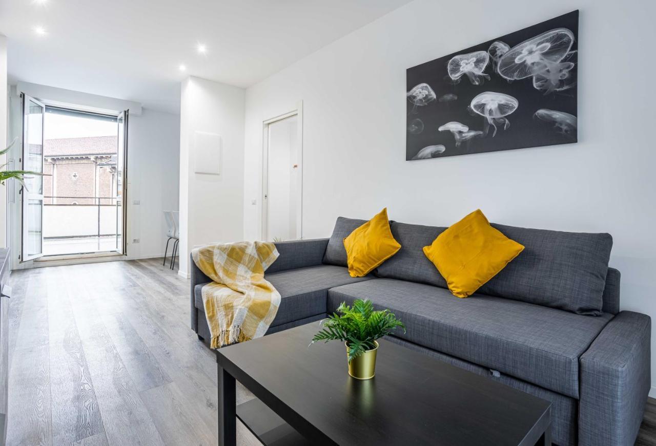 2 Bedrooms Apt With Terrace - Nolo Area Via Varanini Milano Eksteriør billede